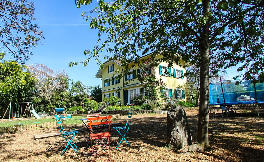 Montessori Rive Gauche — Classrooms