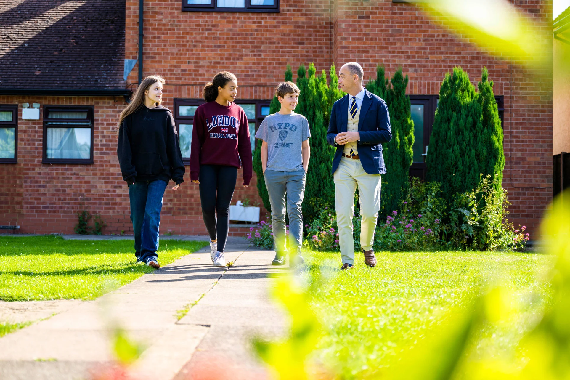 Brooke House College — Campus
