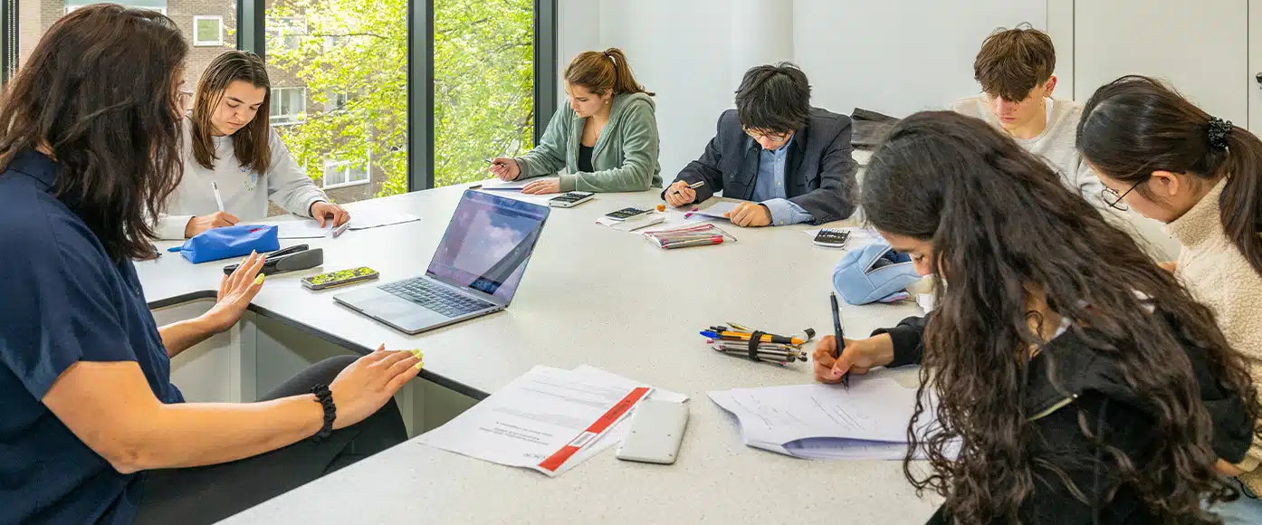 Mander Portman Woodward Independent College — Classrooms