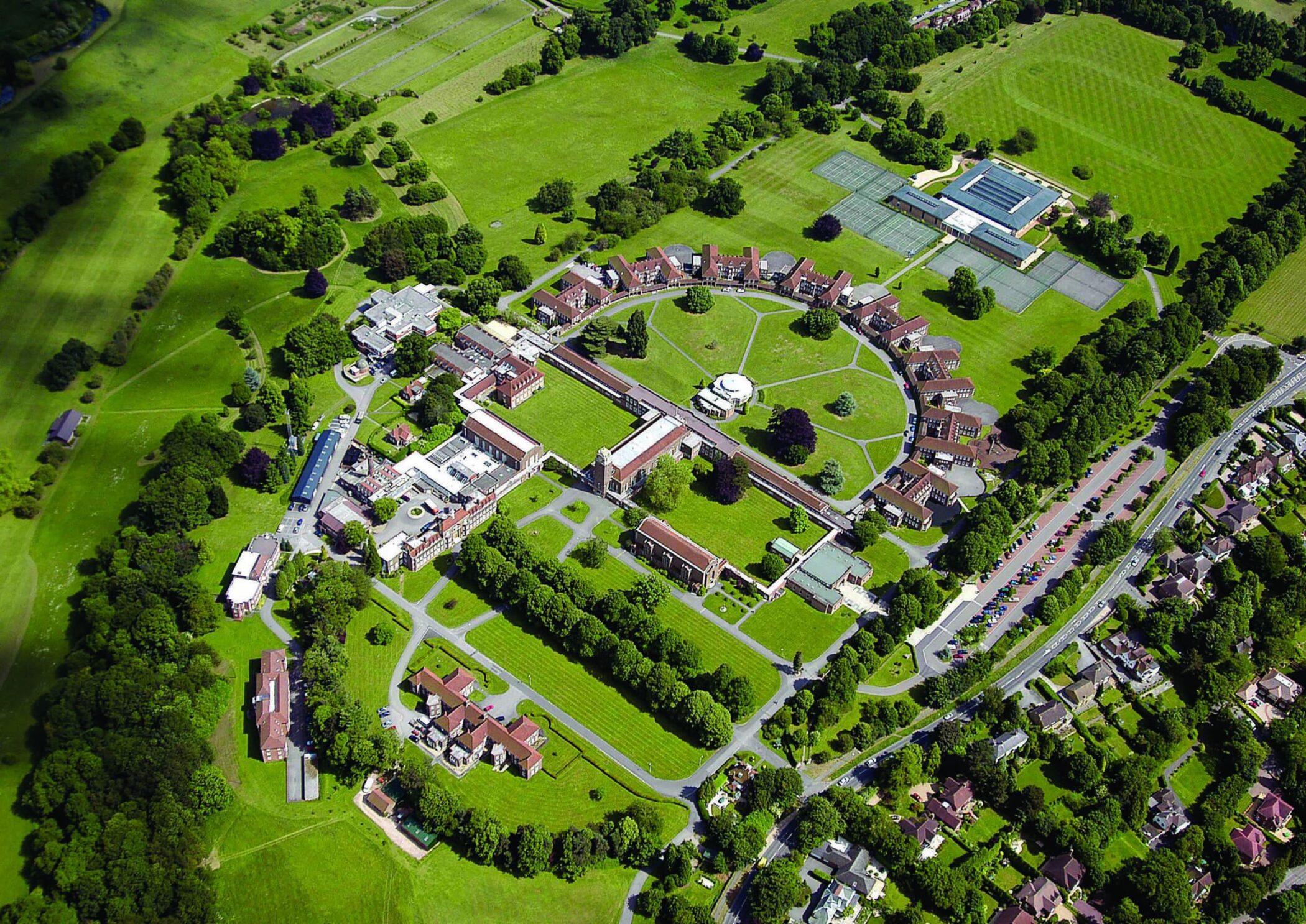 Royal Masonic School for Girls — Arts