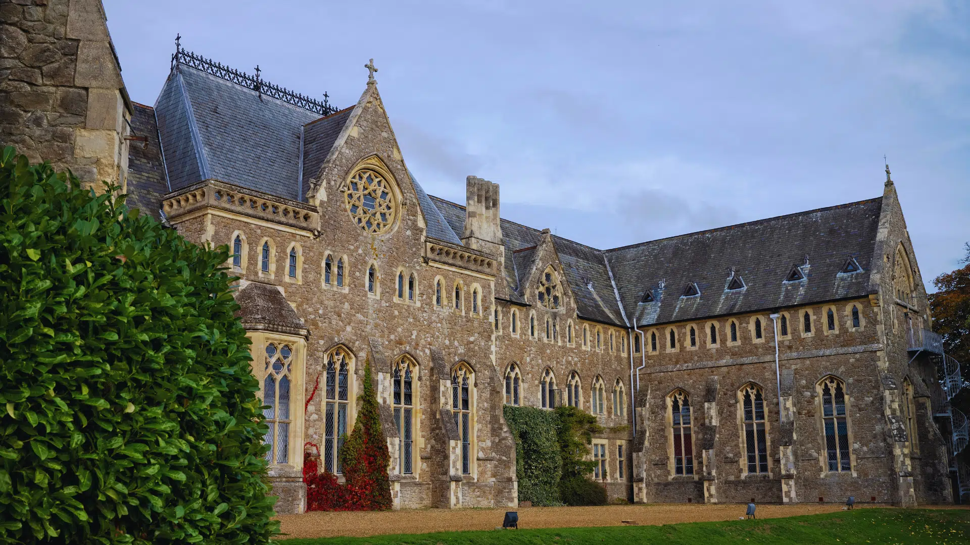 St Edmund's School Canterbury — Arts
