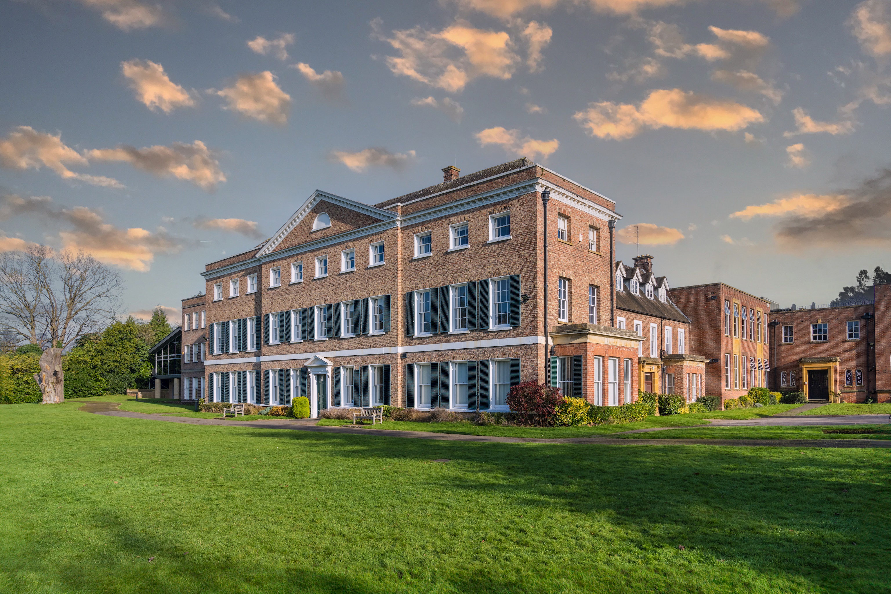 St Edward's School — Arts