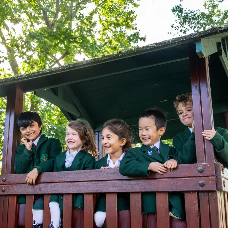 The Rowans School — Boarding