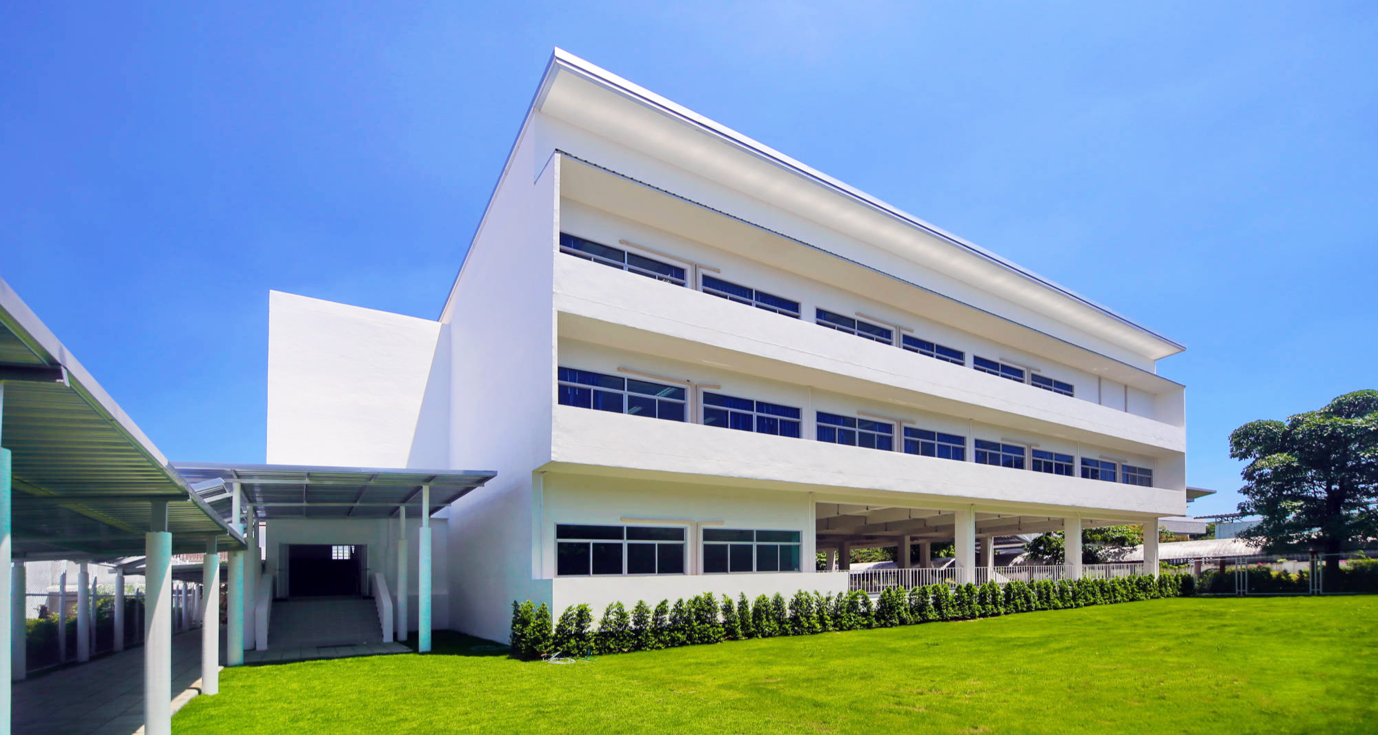 Charter International School — Classrooms