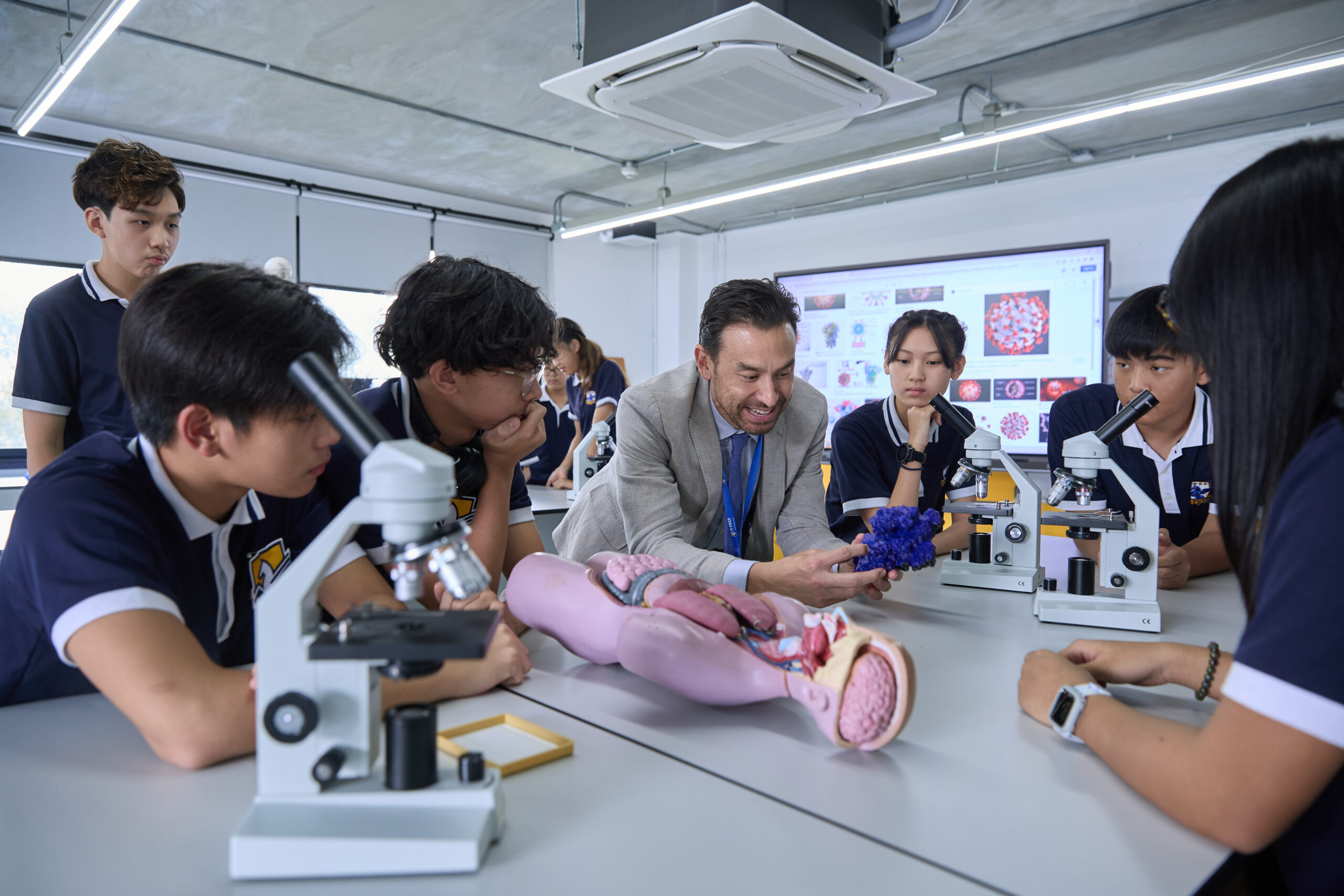 D-PREP International School — Arts