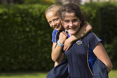 Strathallan School logo